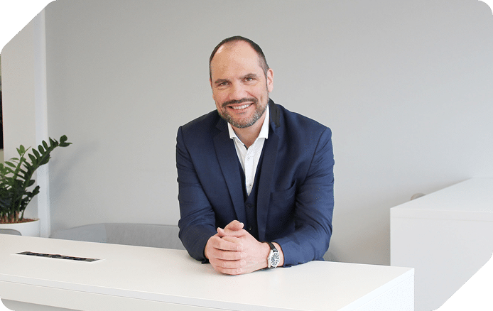 Gründer von Jaksch Consulting | Servicestratege, Vertriebsexperte und Persönlichkeitscoach.